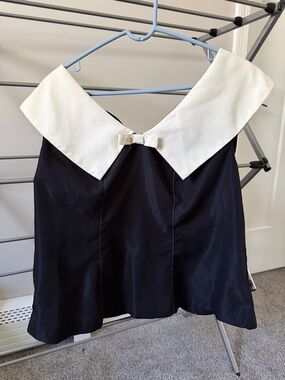 SHEIN Black Sleeveless Camisole with White Peter Pan Collar and Bow